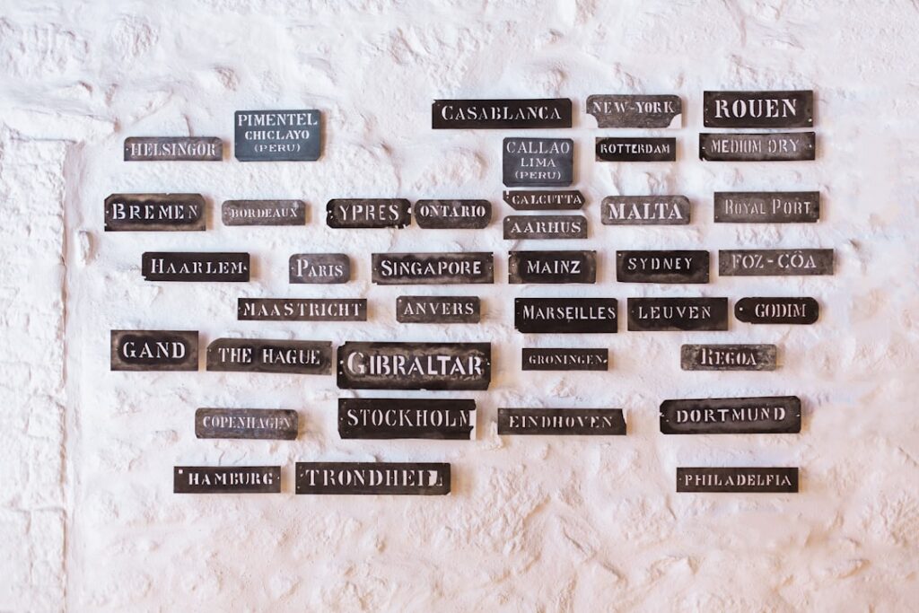 découvrez une vaste sélection de noms fantasy uniques et inspirants pour vos personnages, mondes imaginaires et créations artistiques.